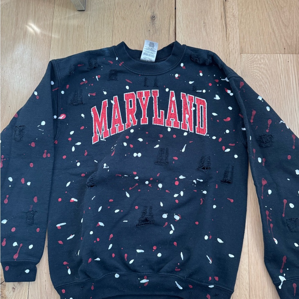 Gildan Black Maryland Crewneck Sweater